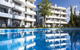 Equilibrium Apartments